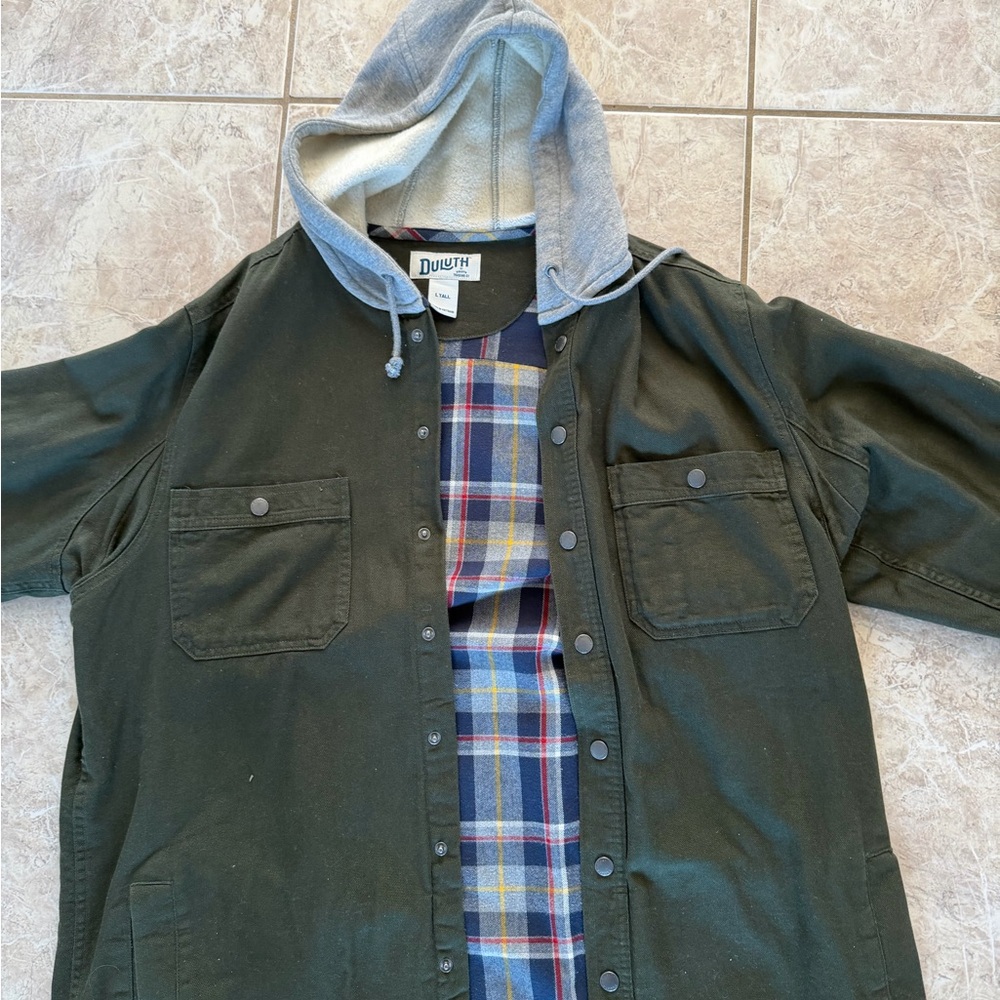 Duluth Men's Green Hooded Jacket